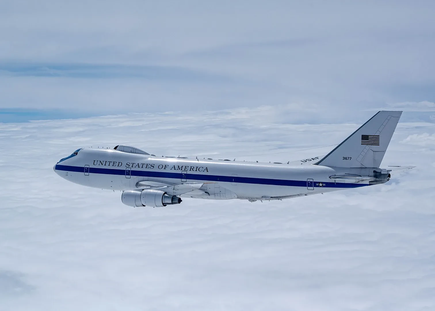 The Doomsday Plane's Historic First Landing at LAX: An Aviation Geek's Deep Dive