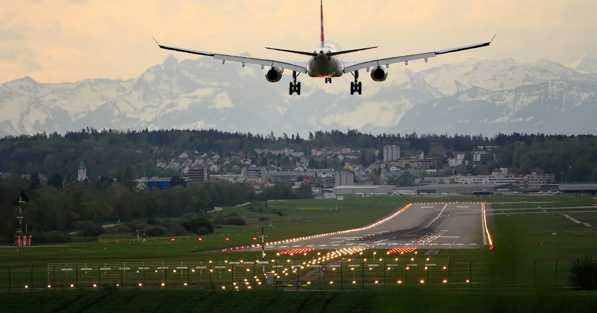 Holiday Airport Chaos: What Actually Matters (And What Doesn't)